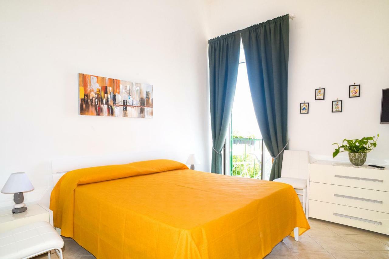 Casa Vacanze Napoli Posillipo מראה חיצוני תמונה